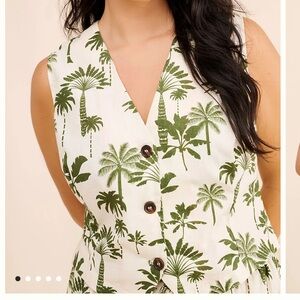 Never Fully Dressed Rico Linen
Blend Waistcoat